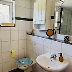 Cecilienhof - Apartment With Ac & Terrace Near Velden Centre