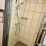 Cecilienhof - Apartment With Ac & Terrace Near Velden Centre וולדן אם וורתרסי