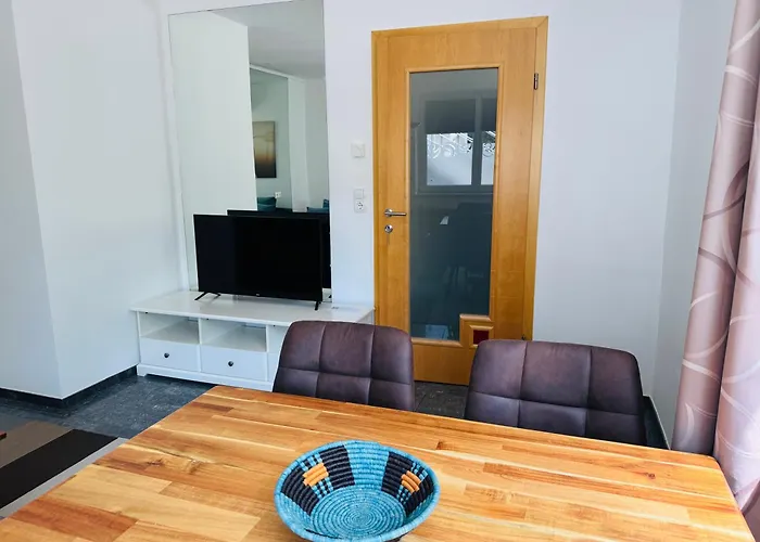 Cecilienhof - Apartment With Ac & Terrace Near Velden Centre Apartament *